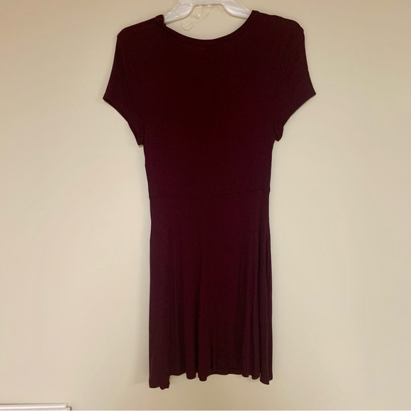Short Sleeve Dress with Front Knot - Picture 2 of 5
